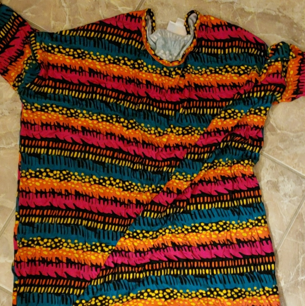 Lularoe xs irma tunic guc
